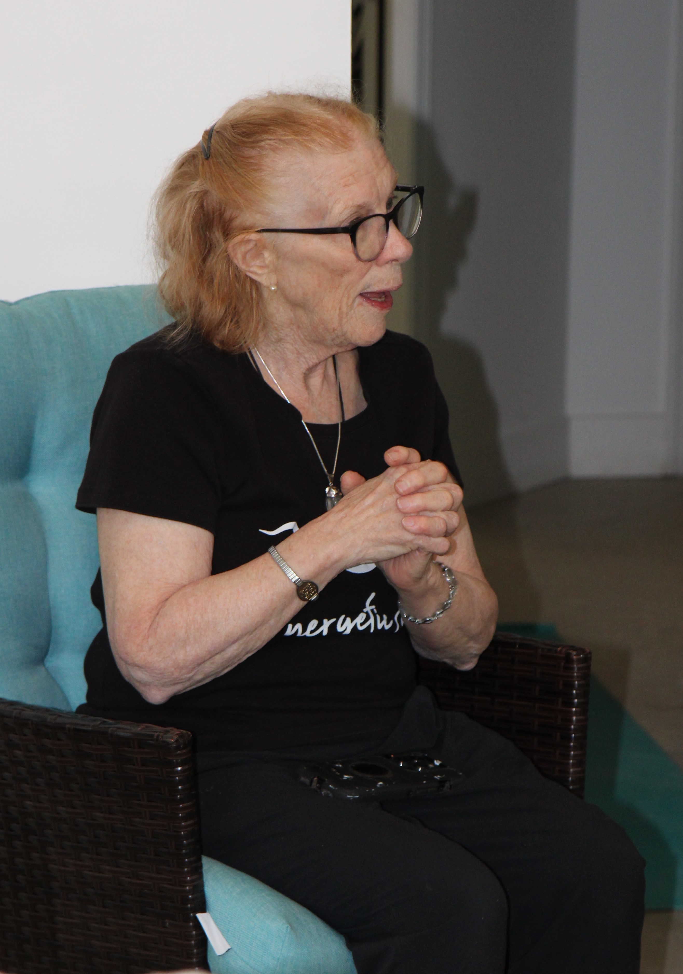 Dr. Melanie Barton in session